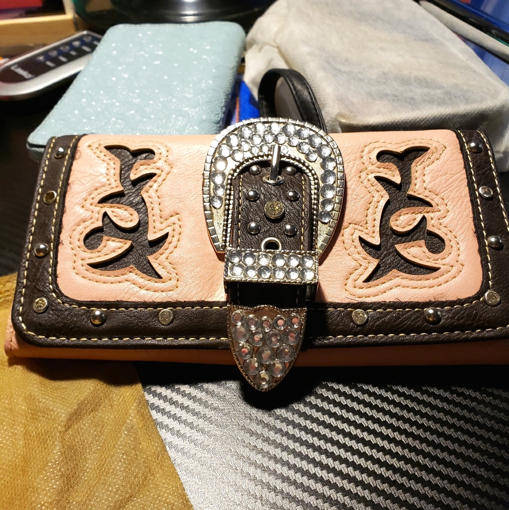 Montana West Wallet